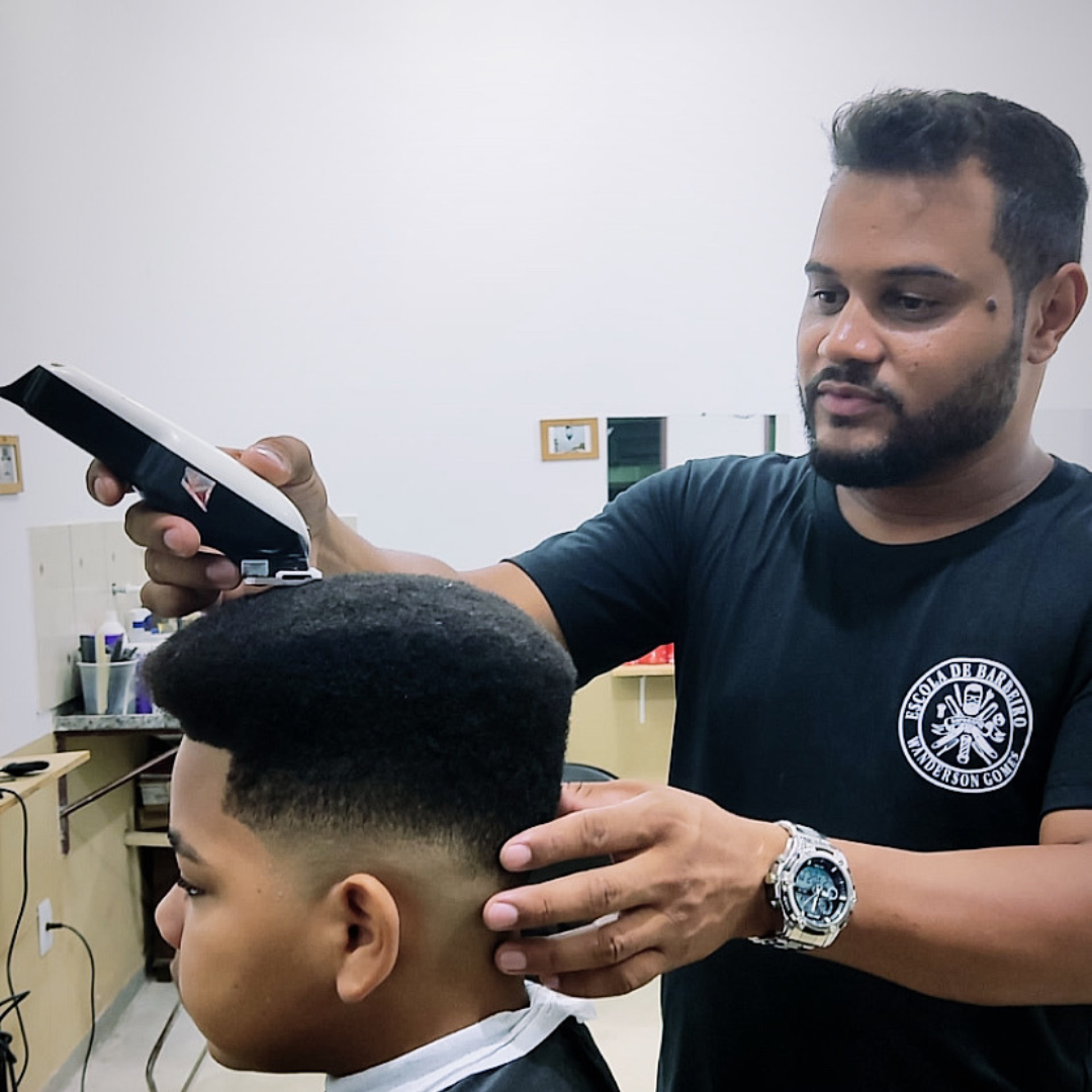 curso de barbeiro profissional em esmeraldas 11